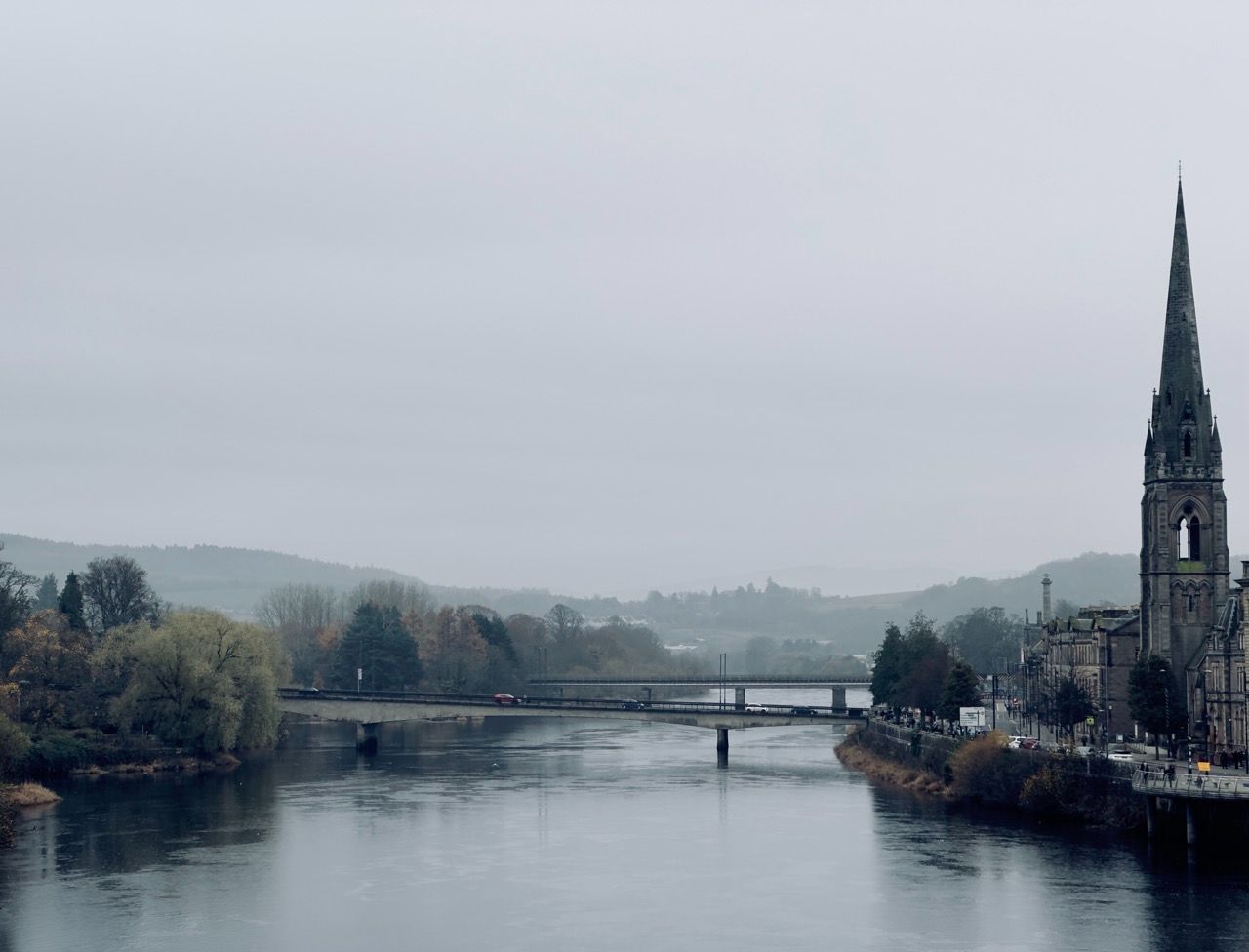 Perth River Tay autumn Nov Large Perth River Tay autumn Nov Large 1