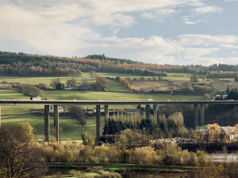 Perth autumn Nov Large